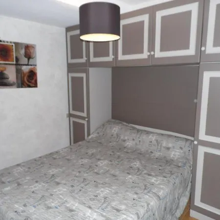 T2 En Rdc Avec Terrasse Privative, Parking Et Equipements Confortables. - Fr-1-326-383 마르세이앙